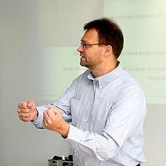 Dipl.Ing.(FH) Gänßmantel  gives a lecture